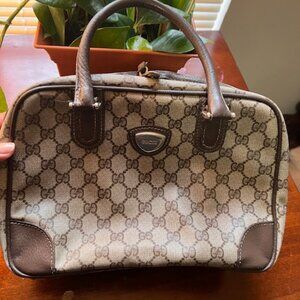 VINTAGE Gucci GG Supreme Top Handle